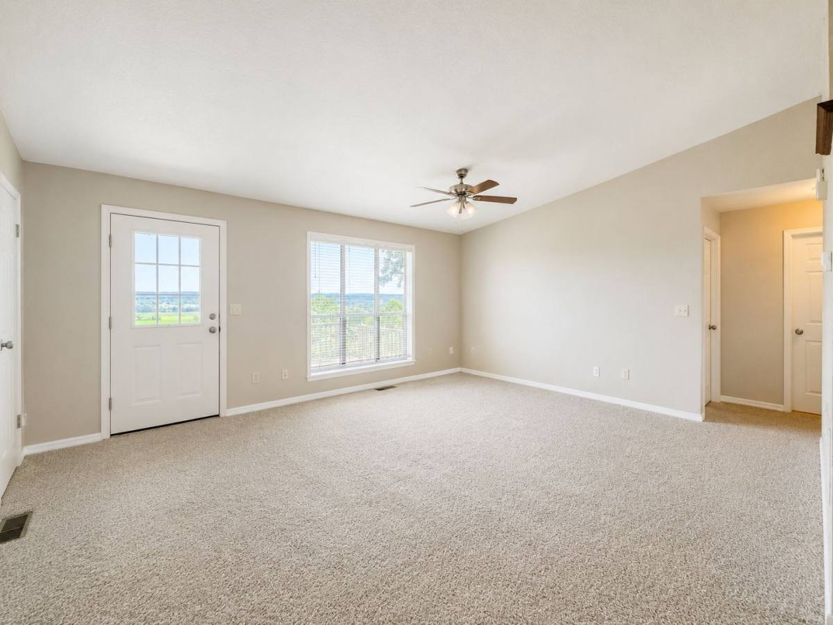 Apartment for rent at 11 Fox Run Lane, Batesville, AR 72501