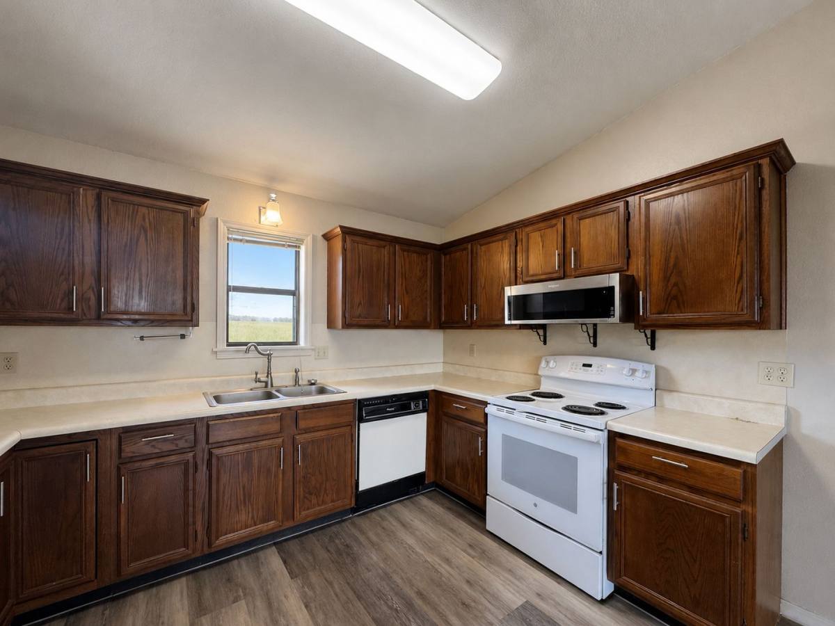 Apartment for rent at 11 Fox Run Lane, Batesville, AR 72501