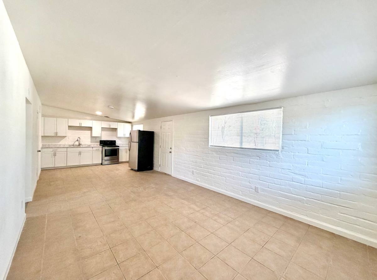 Apartment for rent at 1620 E Adelaide Dr, Tucson, AZ 85719