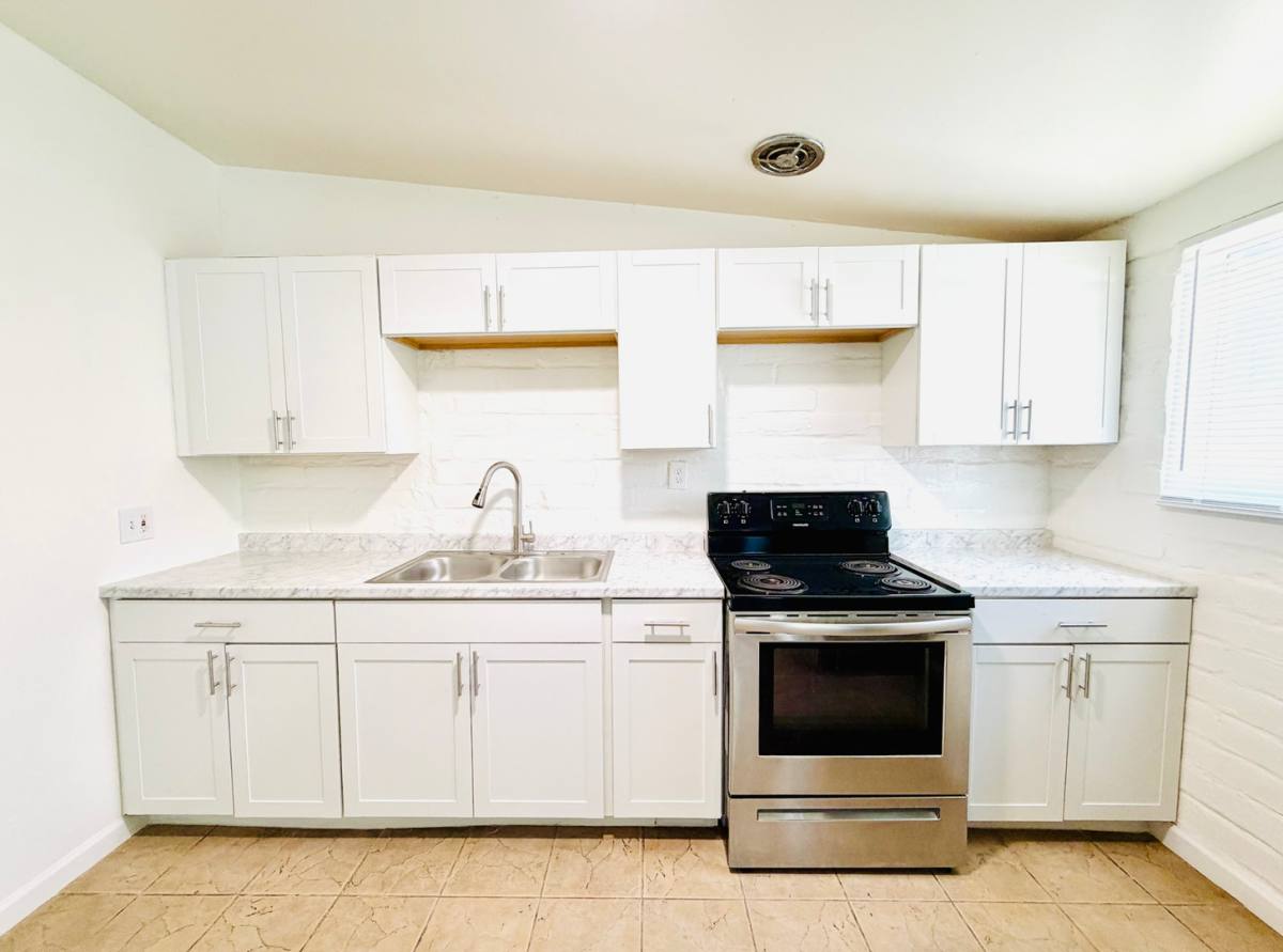 Apartment for rent at 1620 E Adelaide Dr, Tucson, AZ 85719