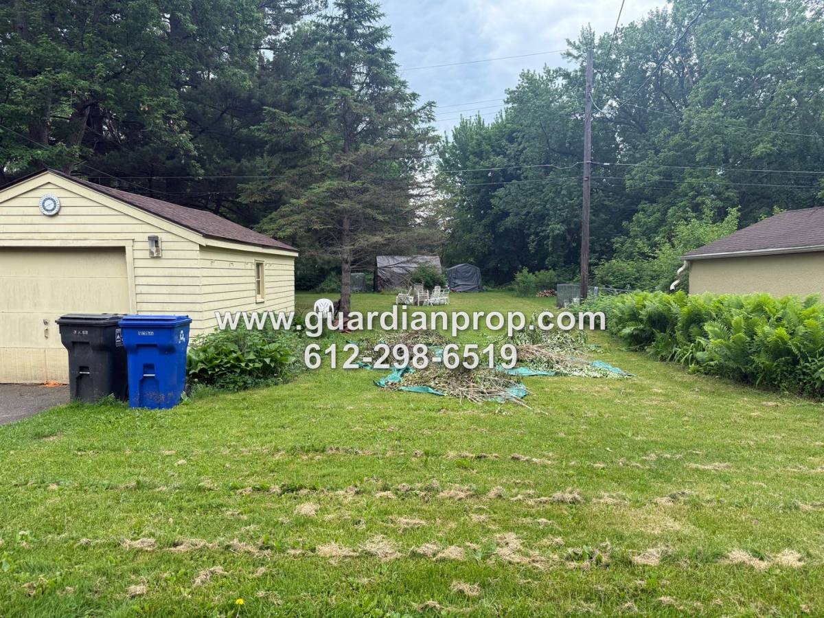 Apartment for rent at 1926 Margaret St, Saint Paul, MN 55119