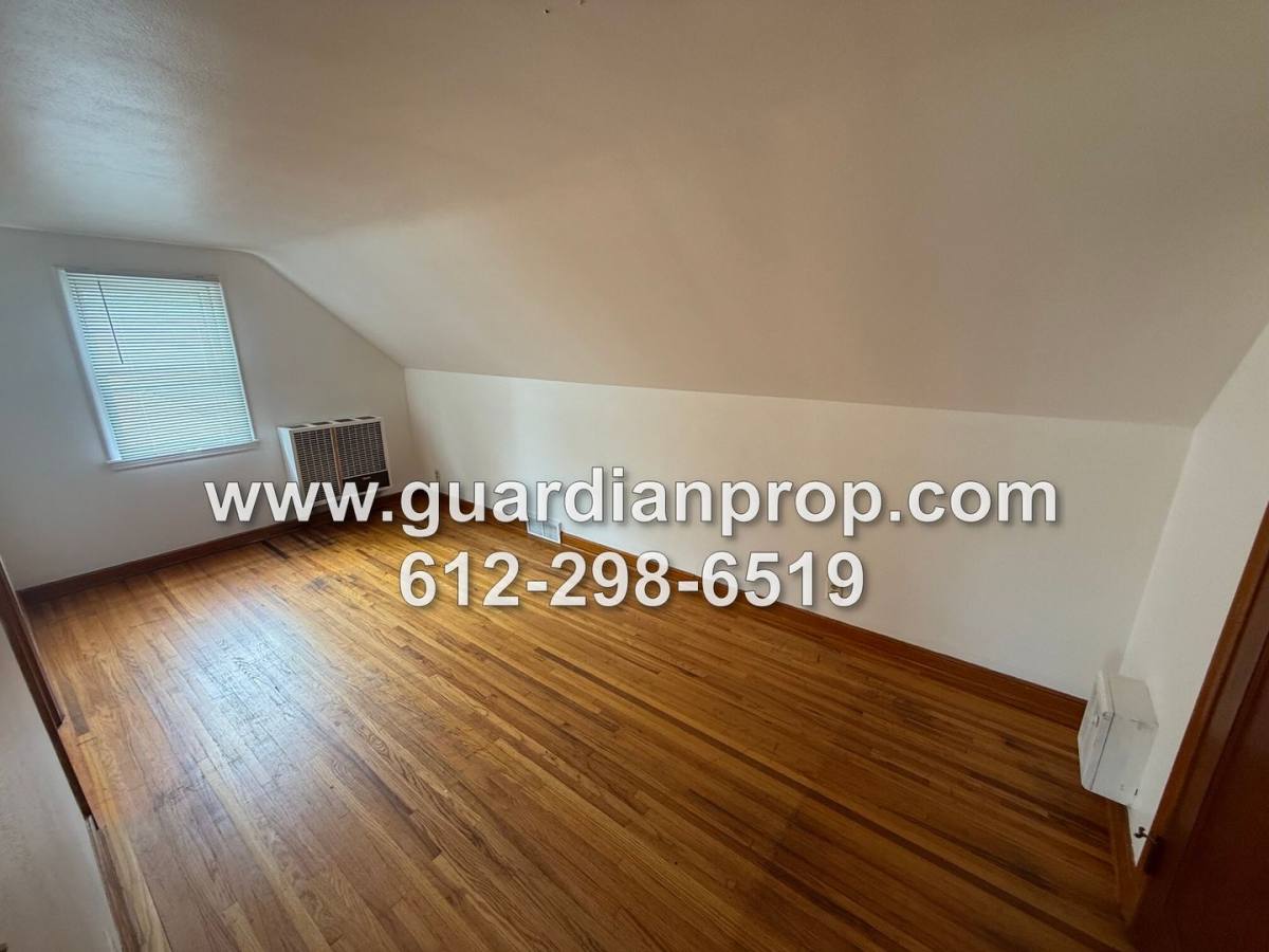 Apartment for rent at 1926 Margaret St, Saint Paul, MN 55119