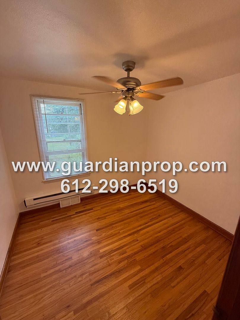 Apartment for rent at 1926 Margaret St, Saint Paul, MN 55119