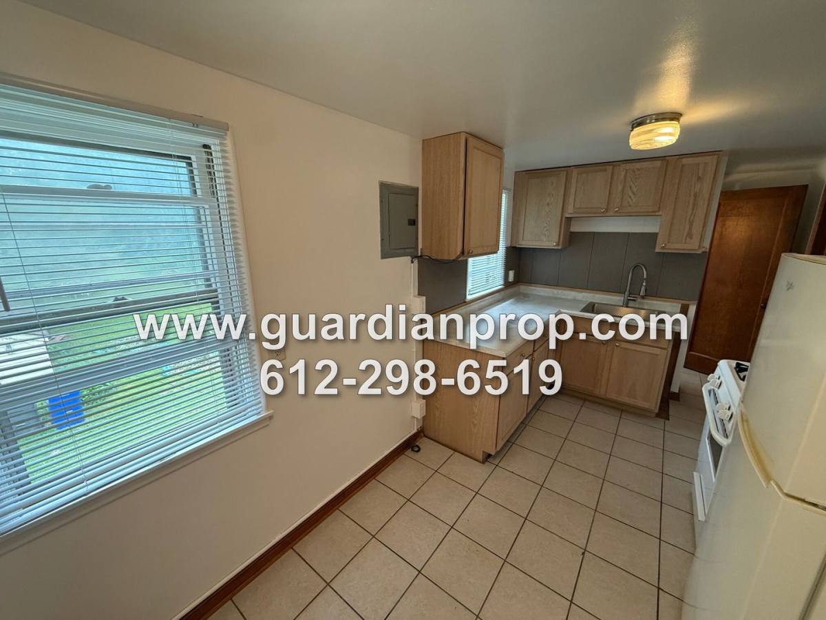 Apartment for rent at 1926 Margaret St, Saint Paul, MN 55119