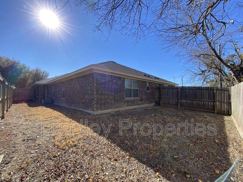Townhouse for rent at 216B Andy Lane, Temple, TX 76502