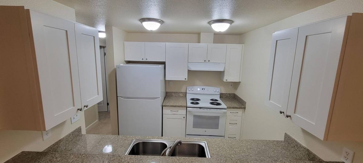 Apartment for rent at 11240 NE 132nd, Kirkland, WA 98034