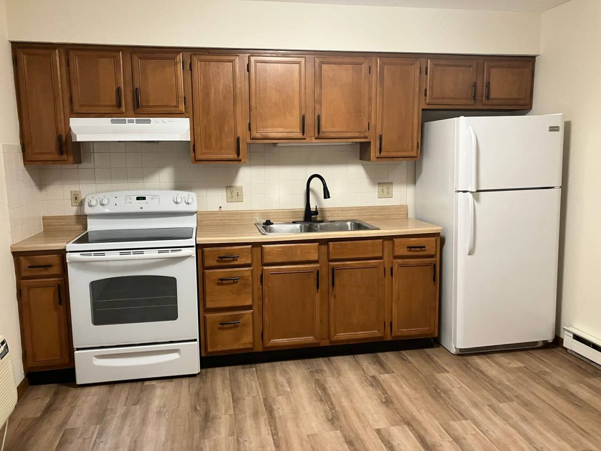 Apartment for rent at 1220 Bunker Hill Court, Troy, OH 45373