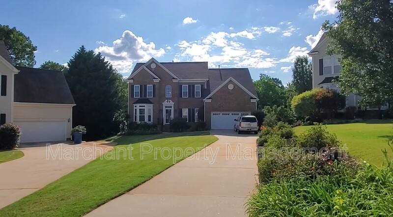 House for rent at 15 Silverthorn Court, Simpsonville, SC 29681