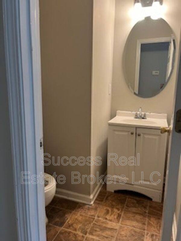 House for rent at 5335 Willow Park Blvd, Atlanta, GA 30349