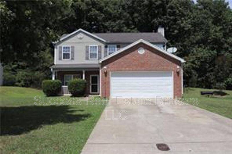House for rent at 5335 Willow Park Blvd, Atlanta, GA 30349