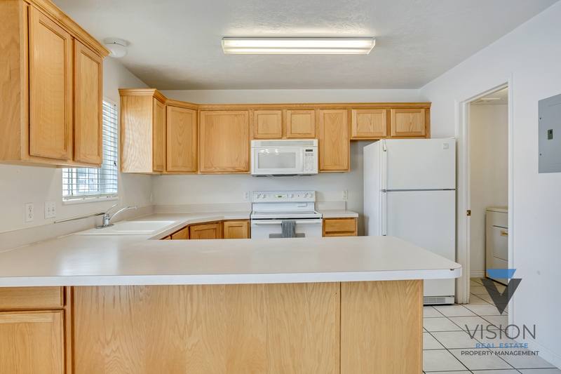 Townhouse for rent at 1343 S 1370 E, Provo, UT 84606