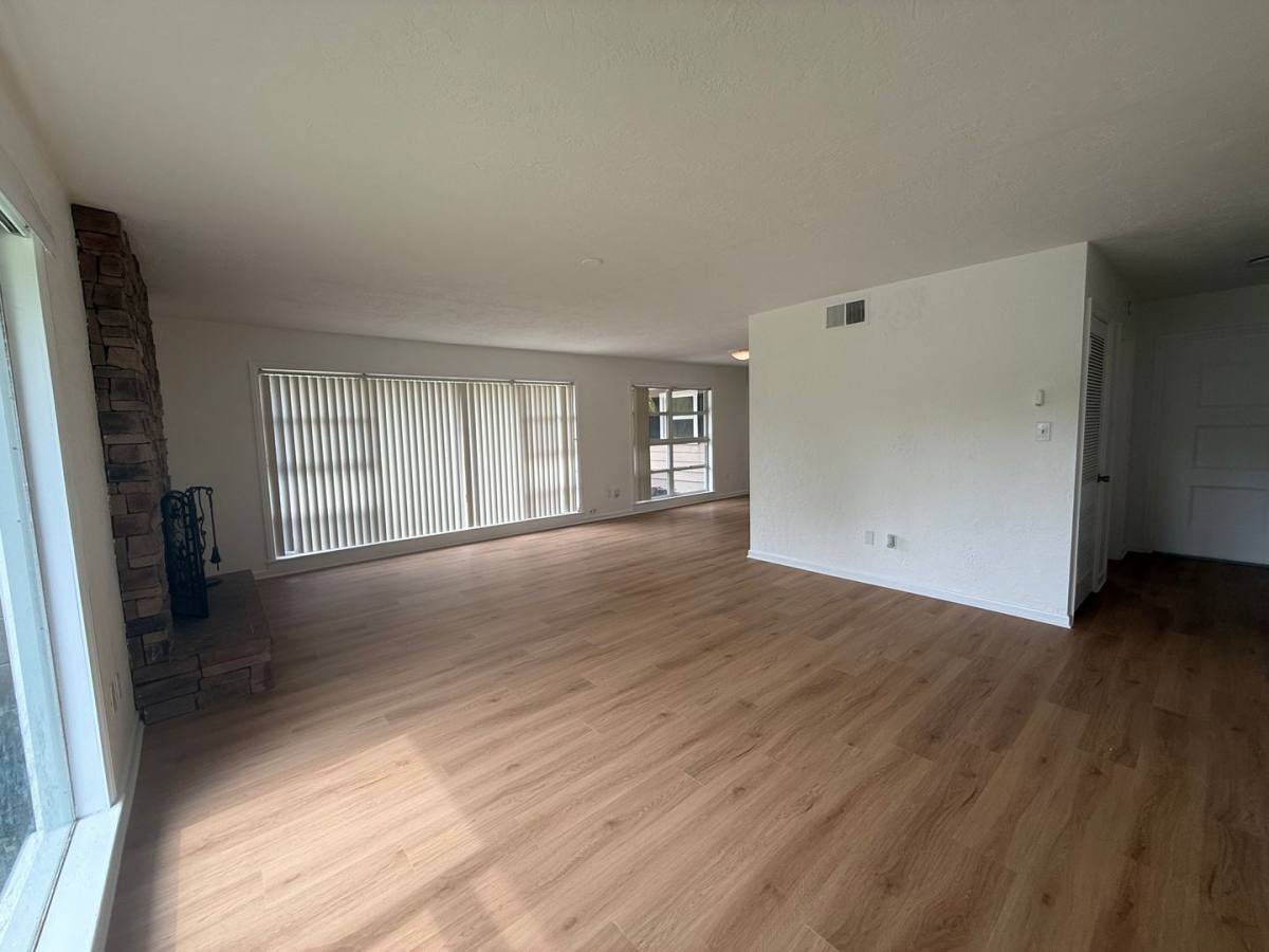 House for rent at 2588 Colorado St, Sarasota, FL 34237
