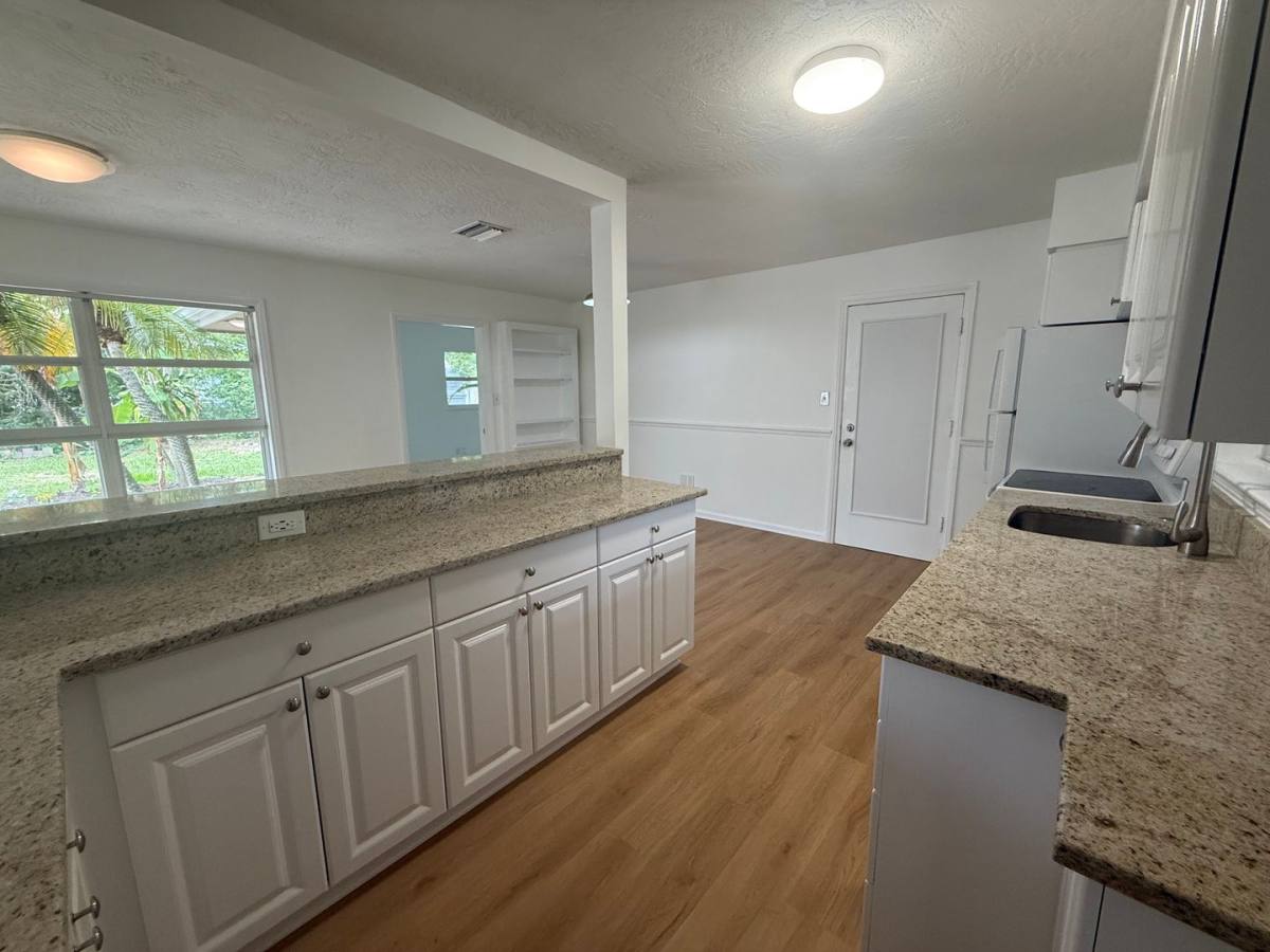 House for rent at 2588 Colorado St, Sarasota, FL 34237
