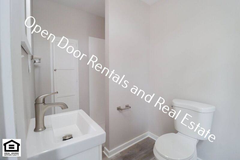 Apartment for rent at 1918 Riedmiller Ave #1, Fort Wayne, IN 46802