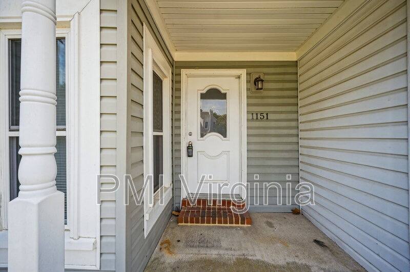 Townhouse for rent at 1151 Hillock Crossing, Virginia Beach, VA 23455