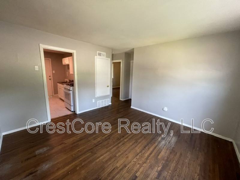Apartment for rent at 3491 Guernsey Ave, Memphis, TN 38122