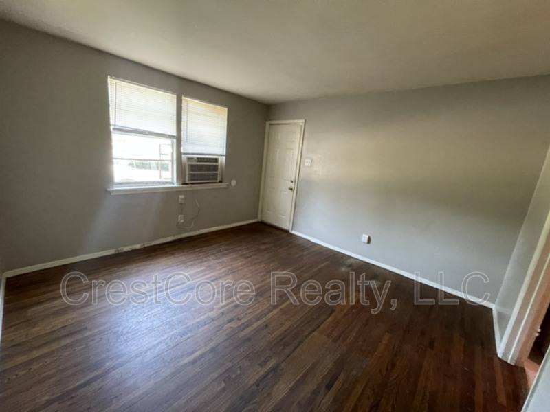 Apartment for rent at 3491 Guernsey Ave, Memphis, TN 38122