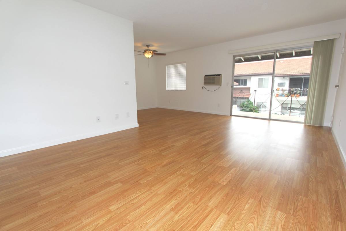 Apartment for rent at 7435 Canby Ave, Reseda, CA 91335
