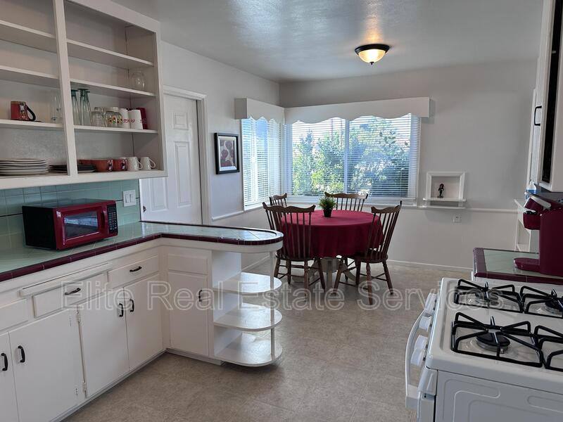 Apartment for rent at 6315 Montezuma Rd, San Diego, CA 92115