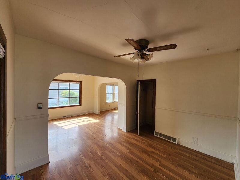 House for rent at 2009 Mount Vernon St, Oshkosh, WI 54901