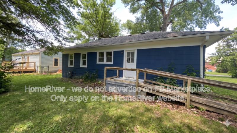 House for rent at 1448 Plank Rd, Jeffersonville, IN 47130