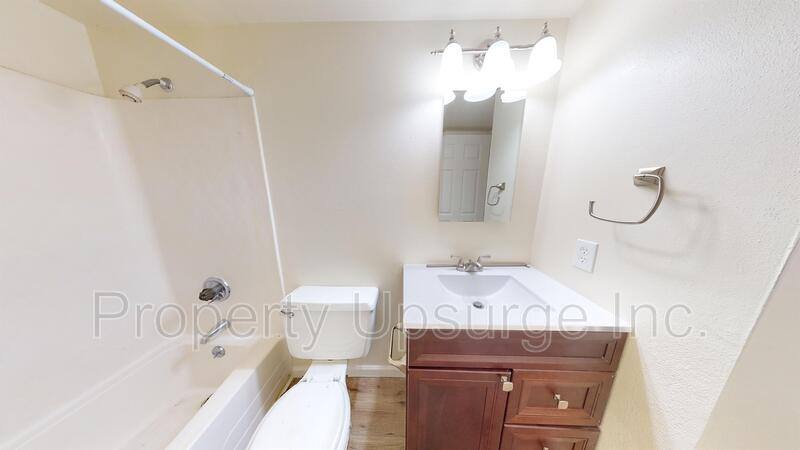 Apartment for rent at 1710 Bruce St #28, Anderson, CA 96007