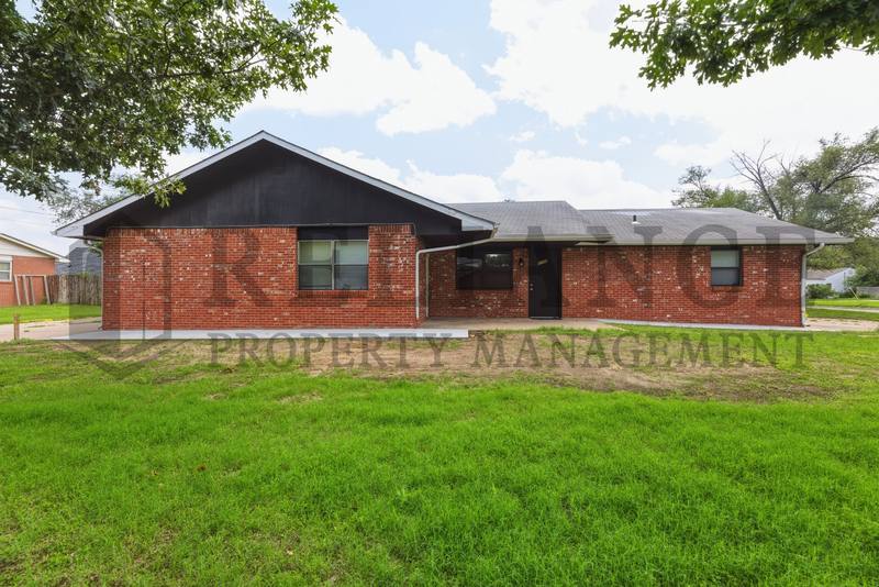 House for rent at 1158 N Edwards, Wichita, KS 67203