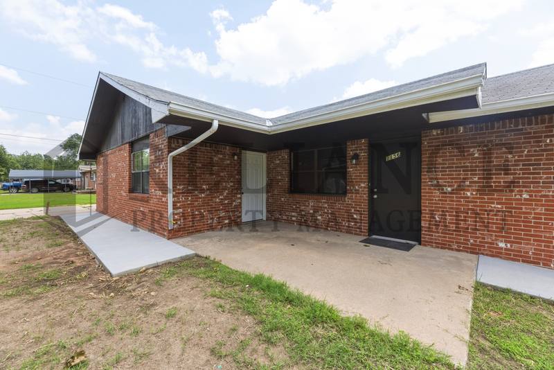 House for rent at 1158 N Edwards, Wichita, KS 67203