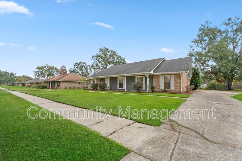 House for rent at 6225 Chattanooga Dr, Baton Rouge, LA 70817