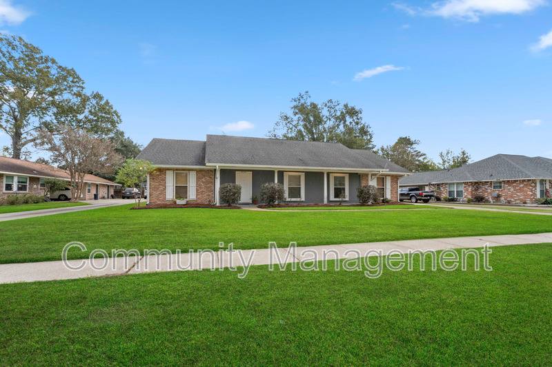 House for rent at 6225 Chattanooga Dr, Baton Rouge, LA 70817