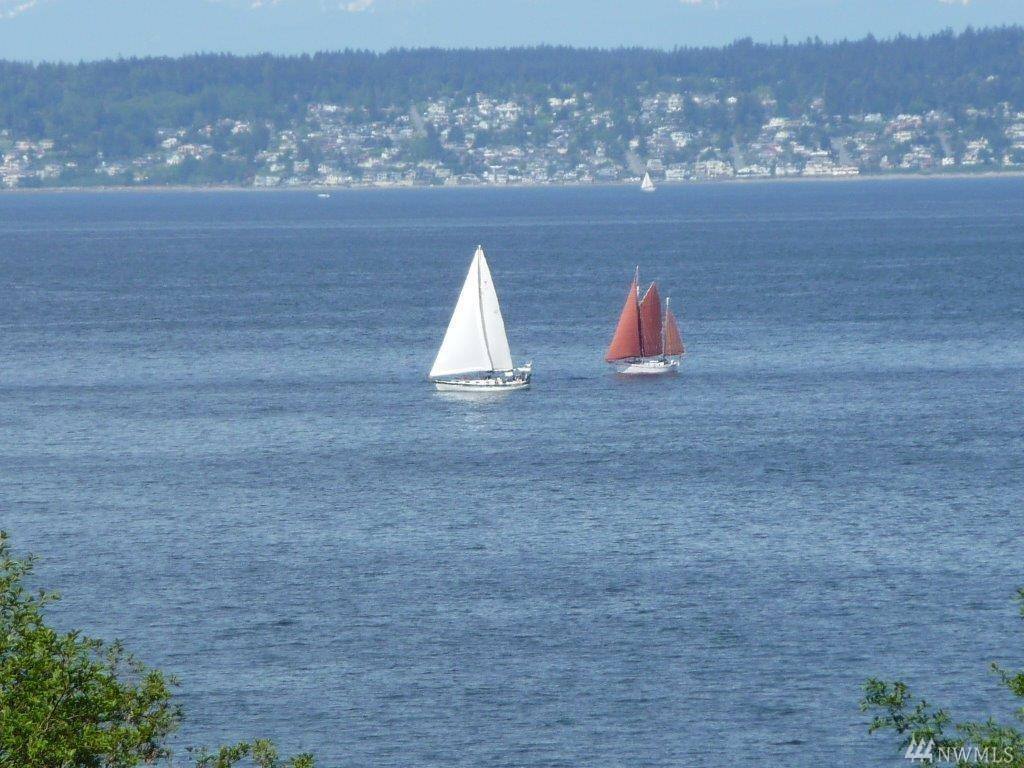House for rent at 10555 NE Morning Lane, Bainbridge Island, WA 98110