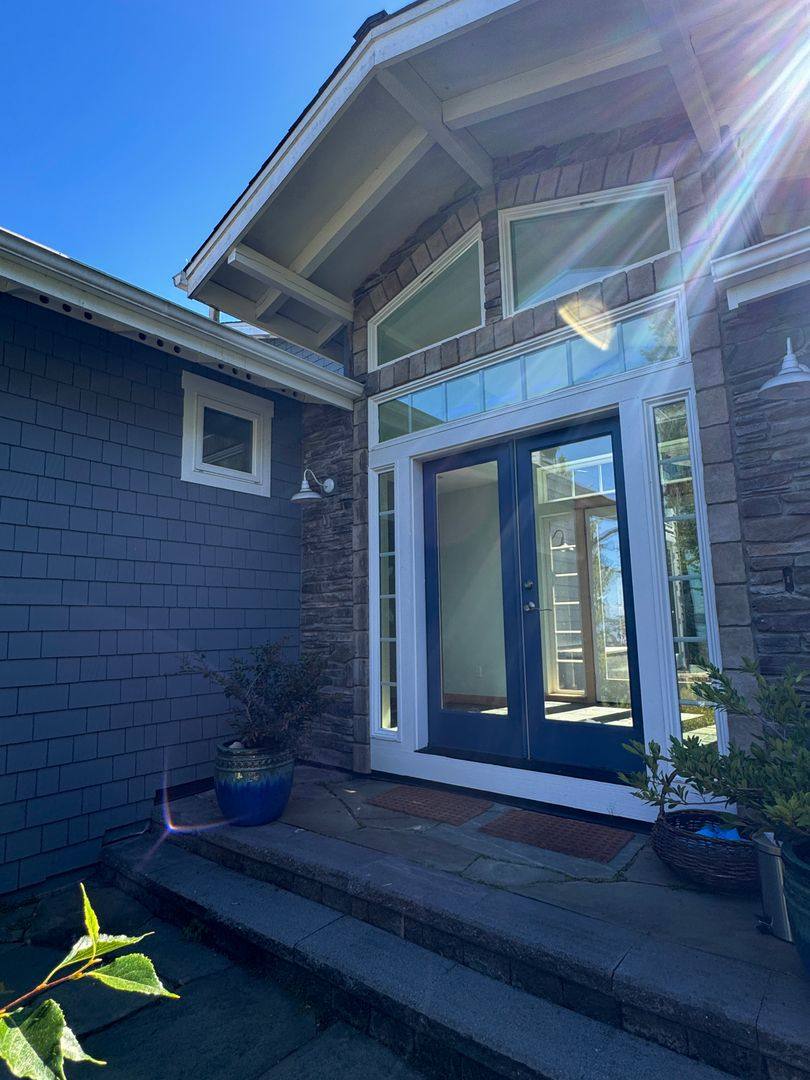 House for rent at 10555 NE Morning Lane, Bainbridge Island, WA 98110