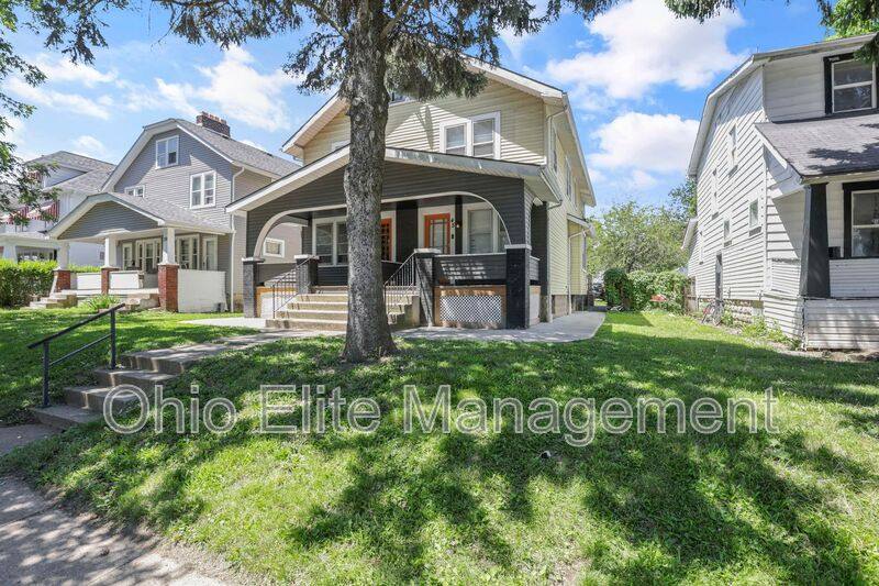 House for rent at 43 N Chase Ave, Columbus, OH 43204