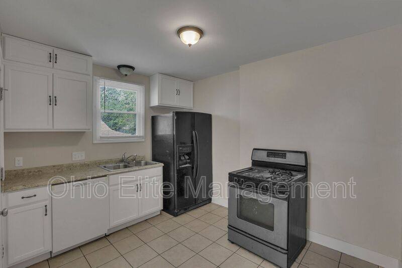 House for rent at 43 N Chase Ave, Columbus, OH 43204