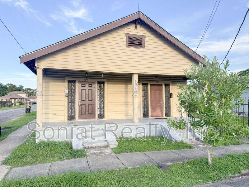 Apartment for rent at 1941 Independence St, New Orleans, LA 70117
