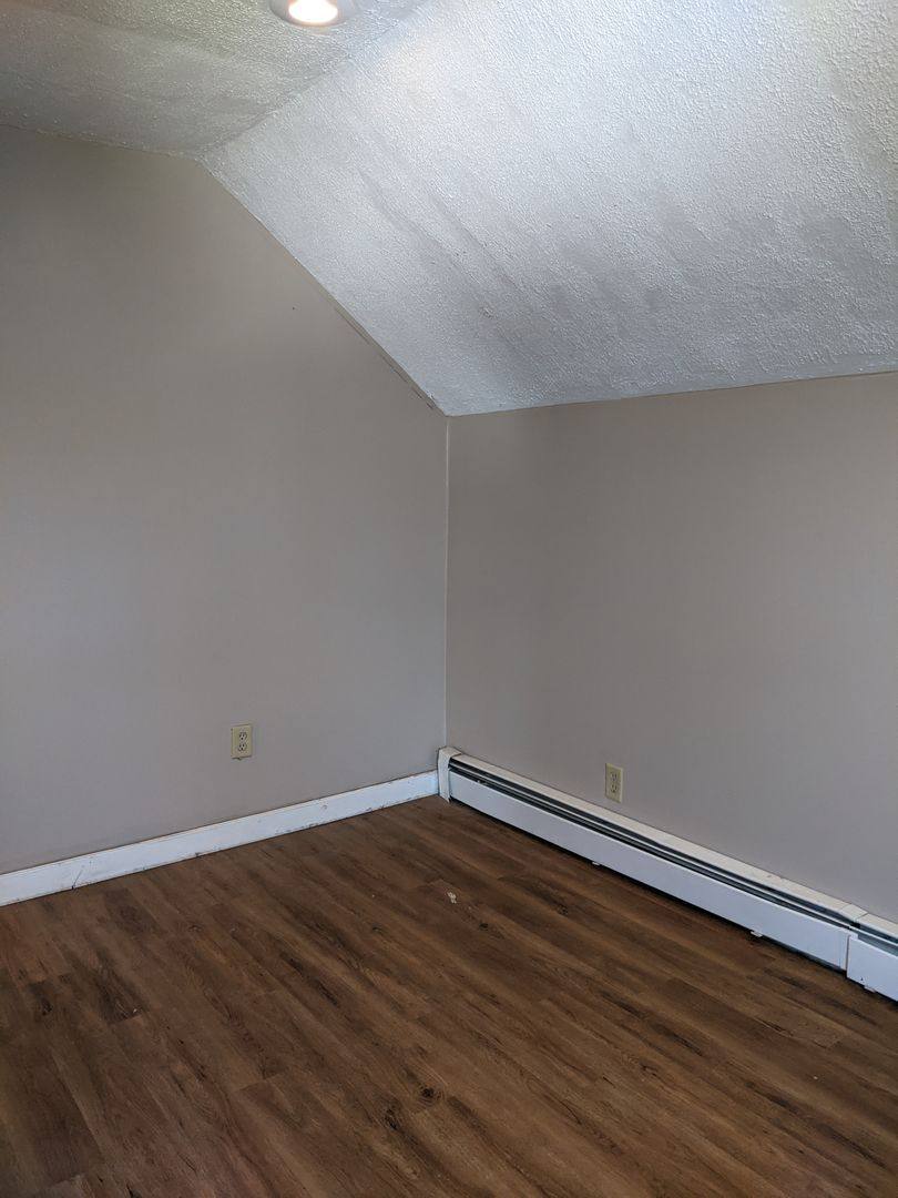 House for rent at 23 Mechanic St, Baldwinsville, NY 13027