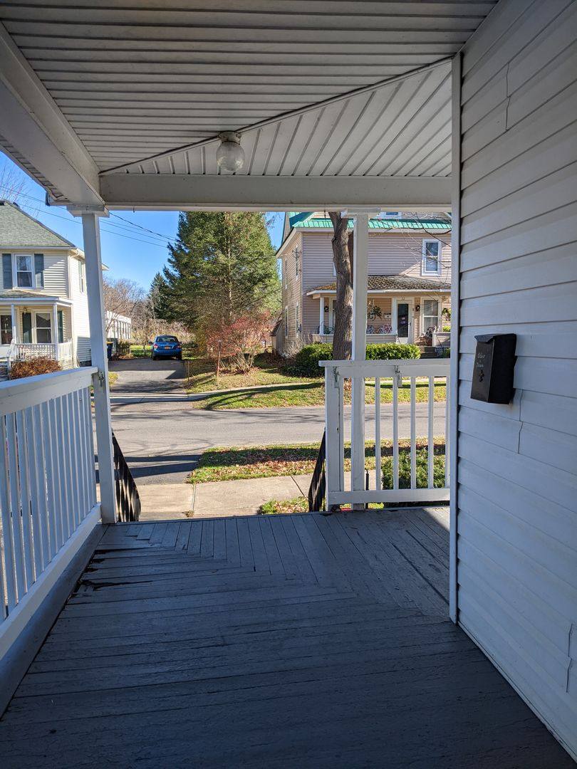 House for rent at 23 Mechanic St, Baldwinsville, NY 13027
