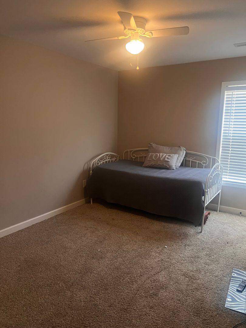 House for rent at 309 White Magnolia Ave, Darlington, SC 29532
