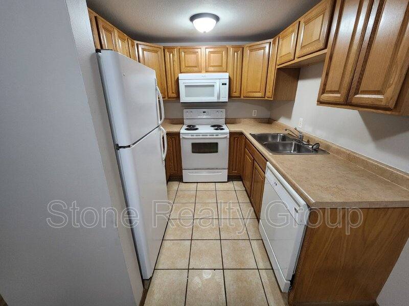 Apartment for rent at 1850 N 6th 1 2 St #H, Terre Haute, IN 47804