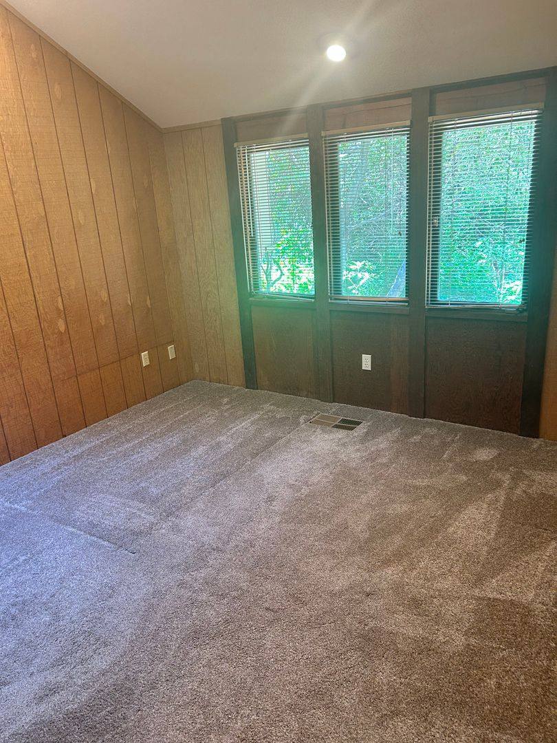 Apartment for rent at 321 E St, Cayucos, CA 93430