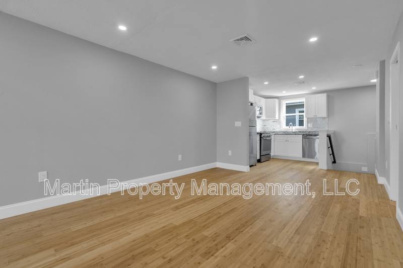 Townhouse for rent at 690 Dorchester Ave, South Boston, MA 02127