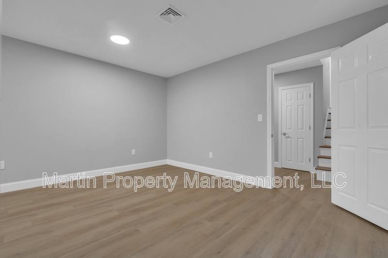 Townhouse for rent at 690 Dorchester Ave, South Boston, MA 02127
