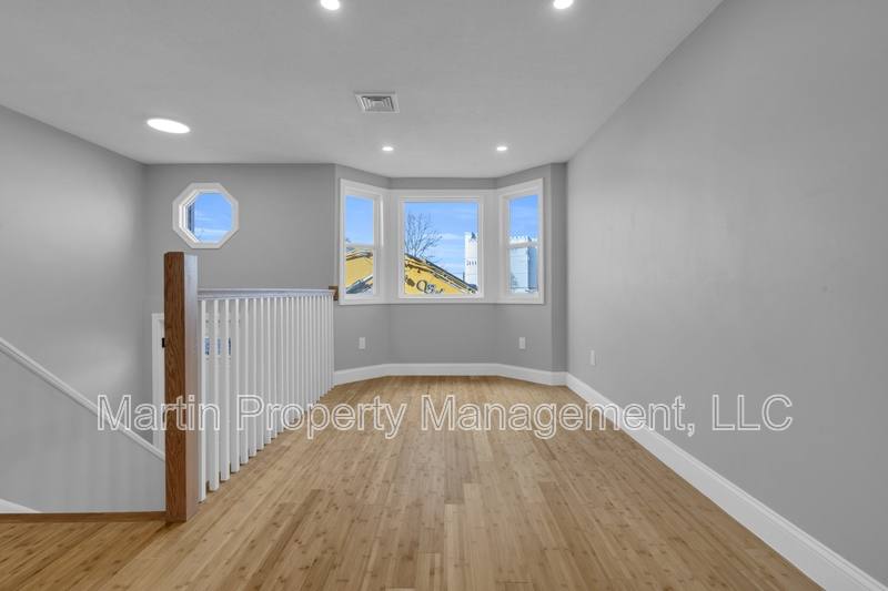 Townhouse for rent at 690 Dorchester Ave, South Boston, MA 02127
