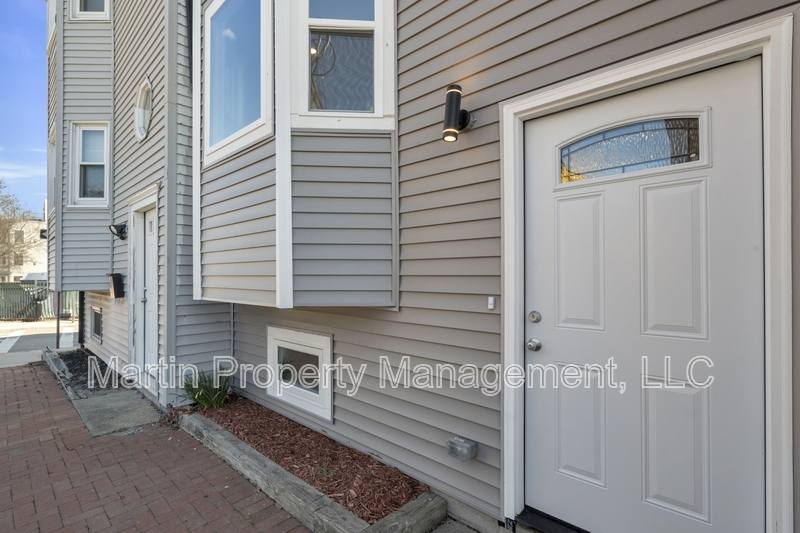 Townhouse for rent at 690 Dorchester Ave, South Boston, MA 02127