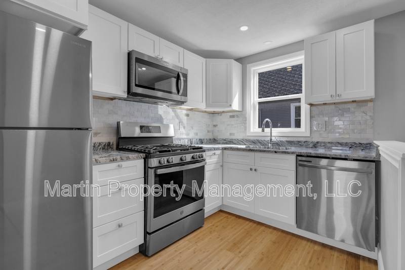 Townhouse for rent at 690 Dorchester Ave, South Boston, MA 02127