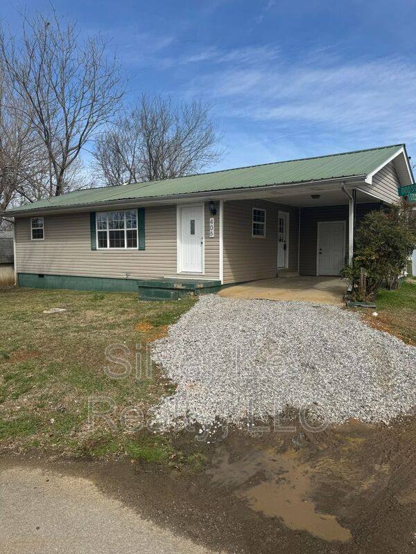 House for rent at 406 Dodson Ave, Englewood, TN 37329