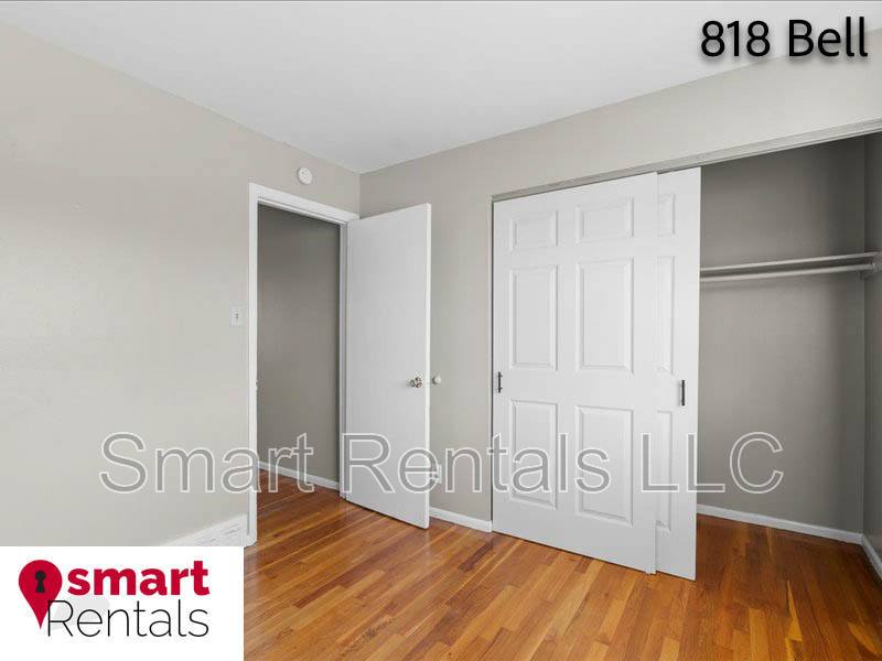 Apartment for rent at 818 Bell Ave #1, Saint Louis, MO 63119