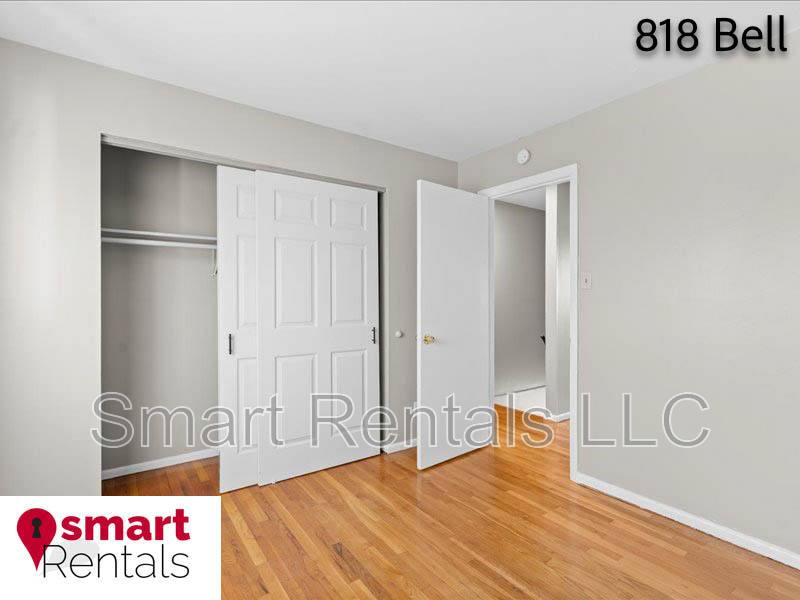 Apartment for rent at 818 Bell Ave #1, Saint Louis, MO 63119