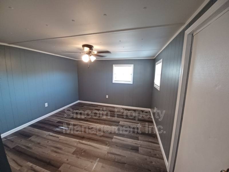 House for rent at 191 E Oakfield Rd #8, Pensacola, FL 32503