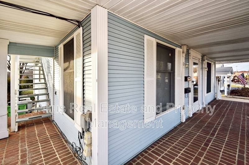 Apartment for rent at 713 N Main St, North Canton, OH 44720